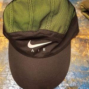 Nike x supreme hat green